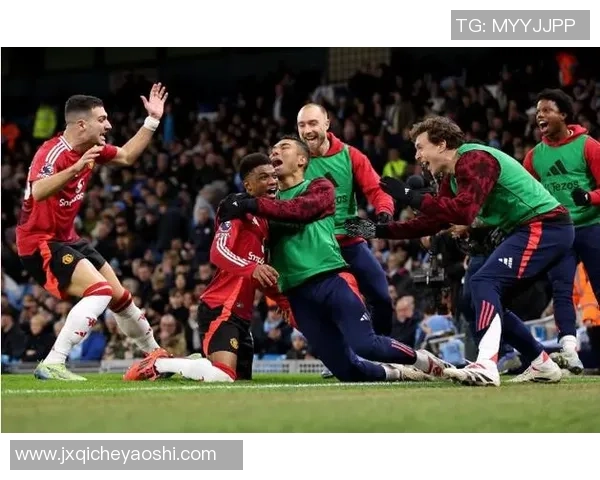 曼联与巴萨激战正酣最终结果揭晓引发球迷热议